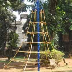 Manufacturers Exporters and Wholesale Suppliers of Pyramid Net Thane Maharashtra